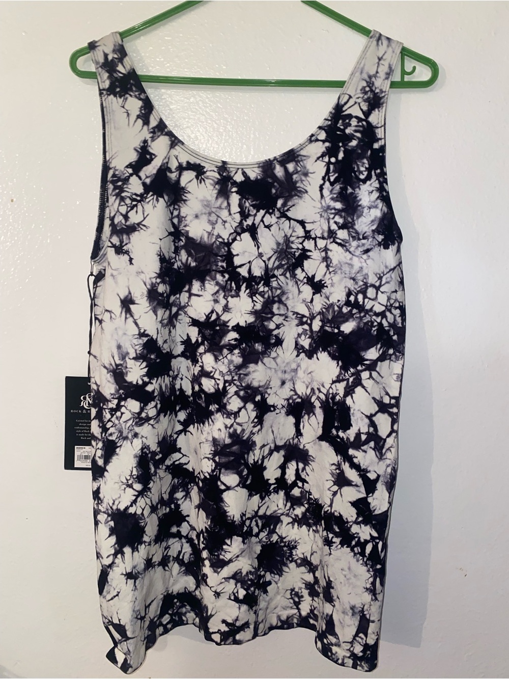 Rock & Republic Black and White Tie-Dye Tank - Picture 6 of 6